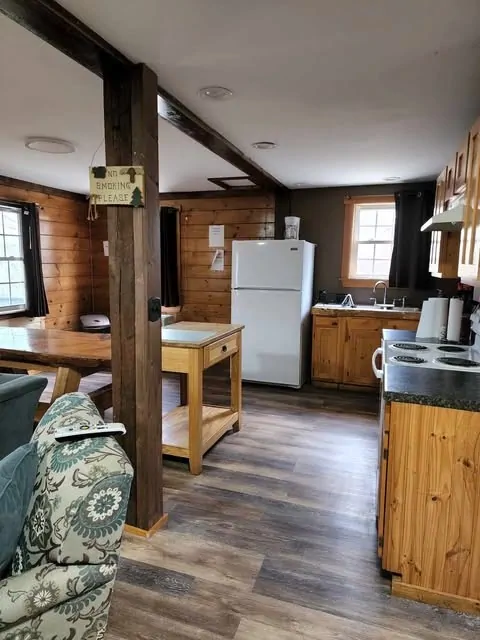 Exterior View of Cabin